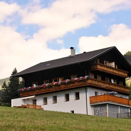Niederarnigerhof Familie Bauernfeind * Kals-am Großglockner