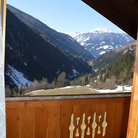 Niederarnigerhof Familie Bauernfeind * Kals-am Großglockner