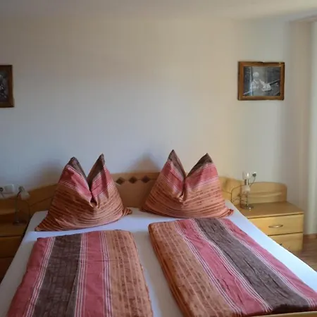 Niederarnigerhof Familie Bauernfeind * Kals am Grossglockner