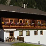 Фермерский дом Niederarnigerhof Familie Bauernfeind